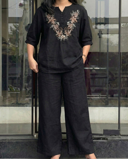 Harper – Classic Black Roman Fabric Comfort Co Ord Sets